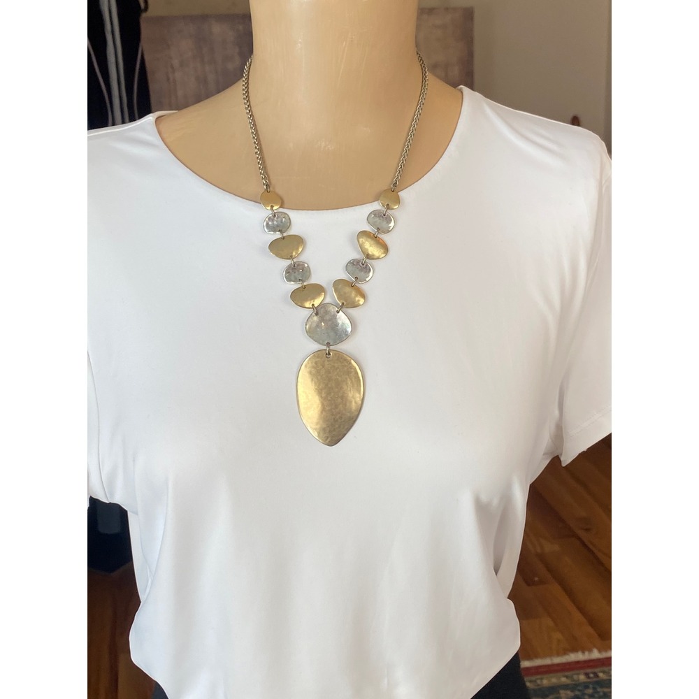 Chico's Mixed‎ Metal Hammered Disc Statement Necklace Gold Silver Tone Bib